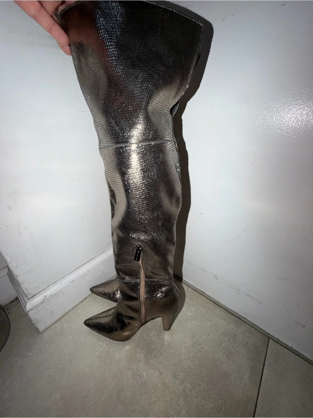Vince Camuto shiny metallic